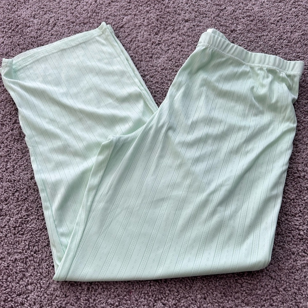 Just Be Women’s Mint Green PJ Set 
Size L - Picture 4 of 9